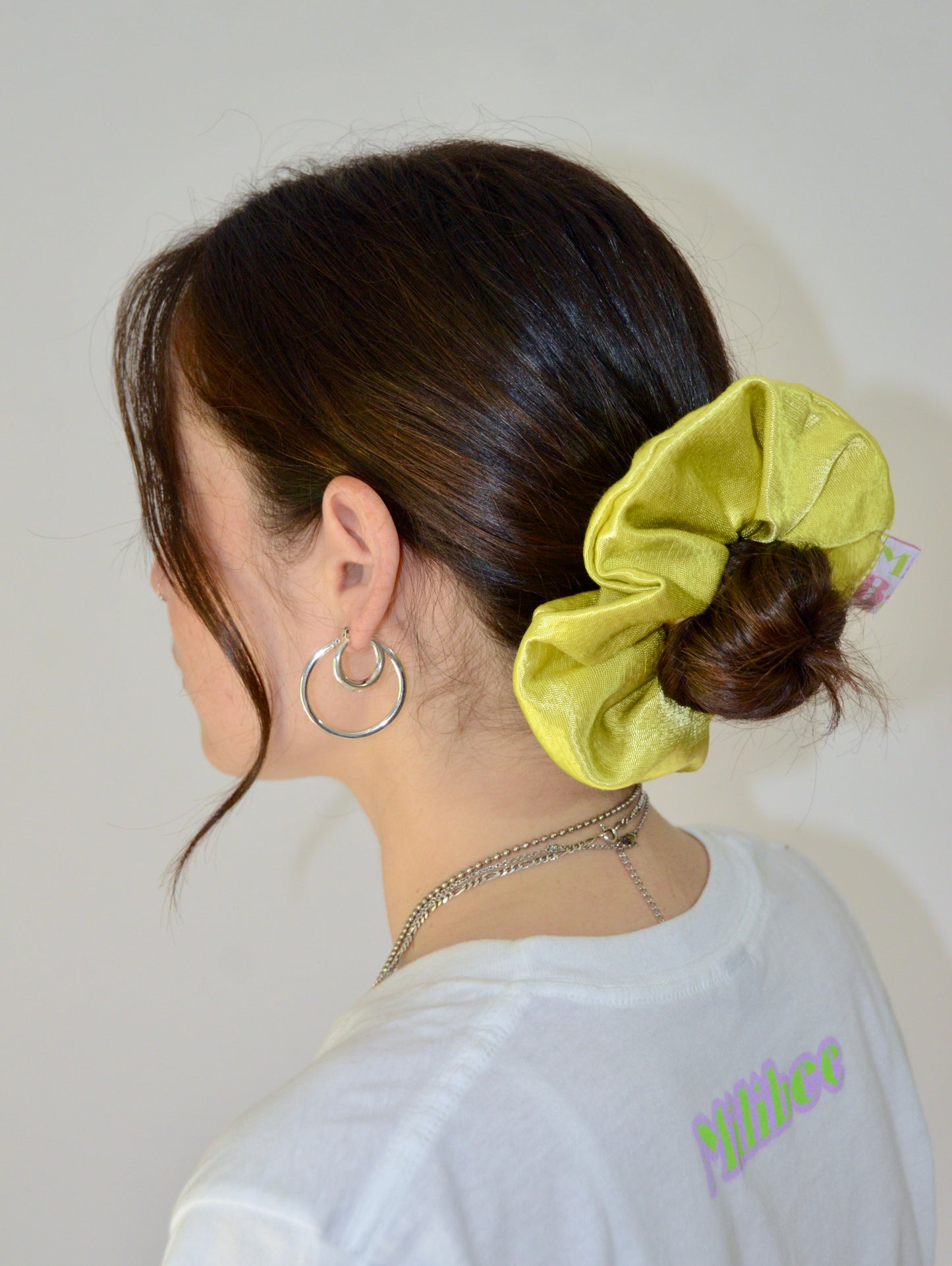 Large scrunchie