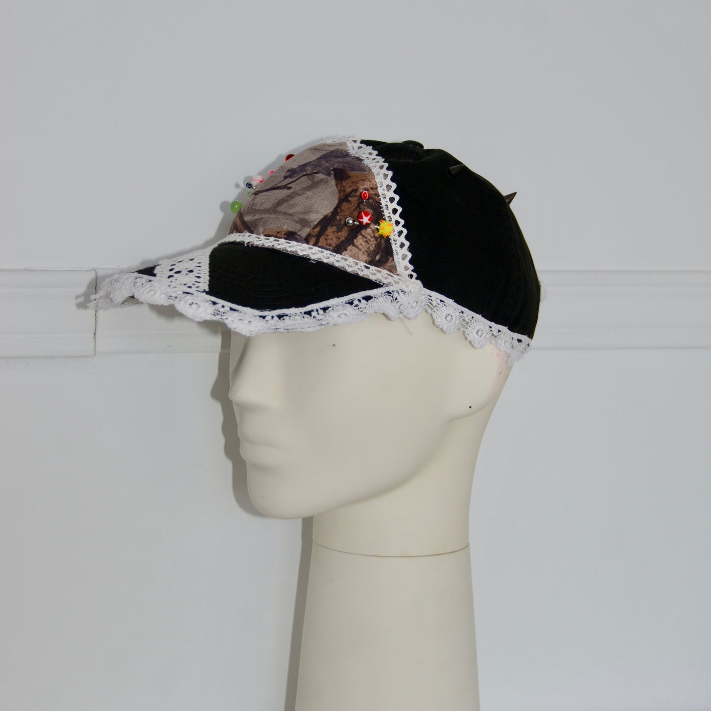 Upcycled cap 01