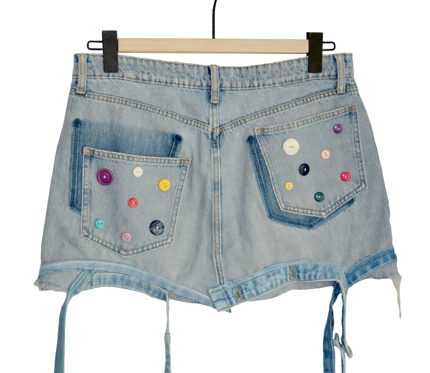 Jeans skirt with colorful buttons 