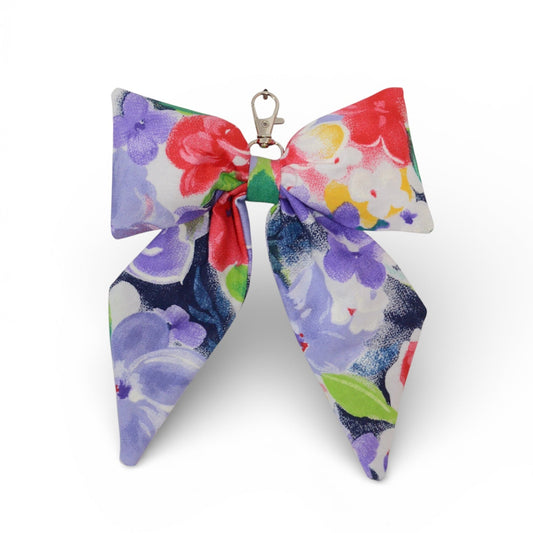 Porte-clés Boucle fleurie 𓏲